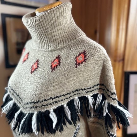 LOU and GRAY LOFT Beige Black Southwestern Motifs Fringed Turtleneck Sweater -S - Picture 4 of 11